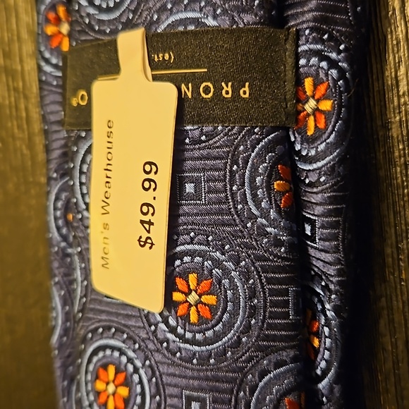 Pronto Uomo Men's Tie - Picture 3 of 3